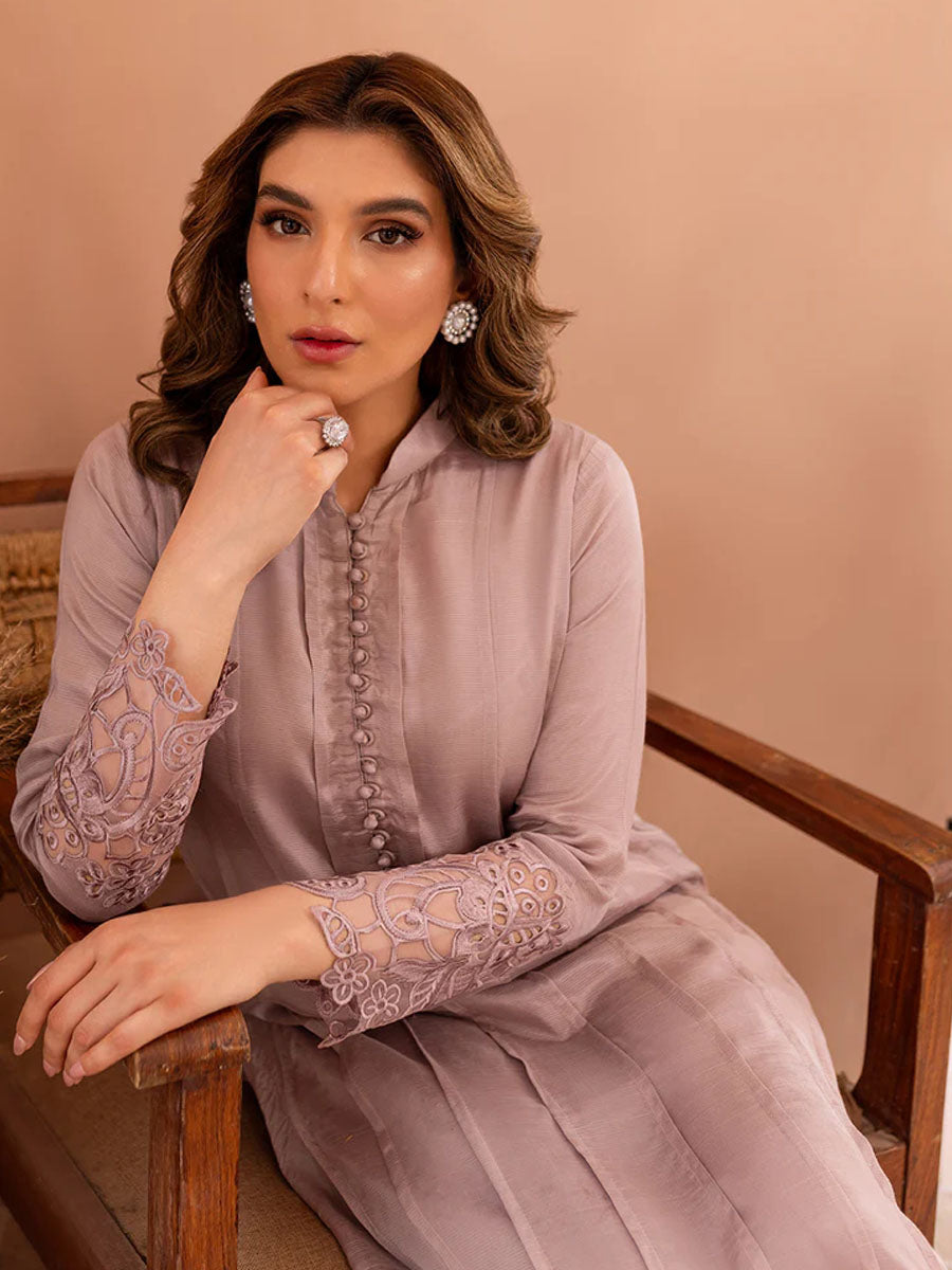 lookbook image shop_this_look_EcLGgQ